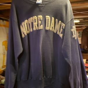 Notre Dame sweat shirt